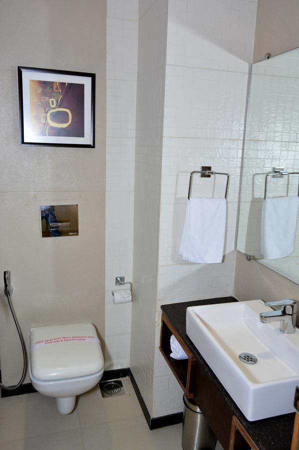 Hotel Orion Premiere Panaji Luaran gambar